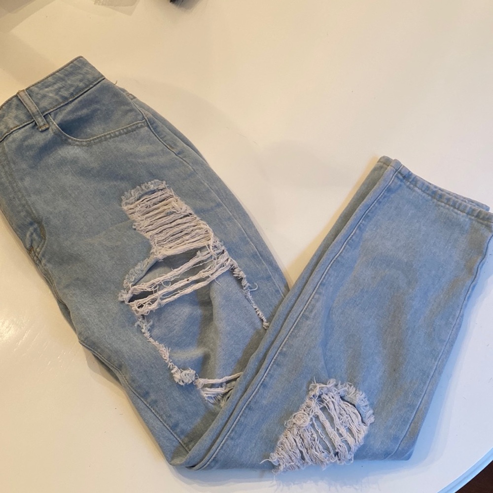 Light colour jeans !